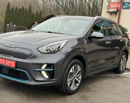 Серый Киа Niro, объемом двигателя 0 л и пробегом 158 тыс. км за 17750 $, фото 17 на Automoto.ua