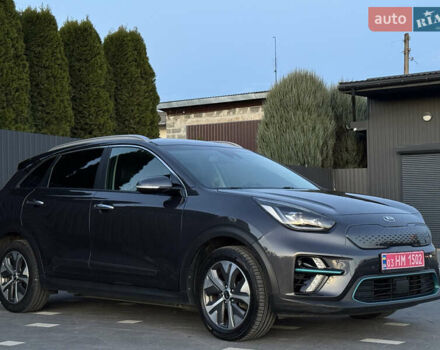 Серый Киа Niro, объемом двигателя 0 л и пробегом 112 тыс. км за 20300 $, фото 10 на Automoto.ua