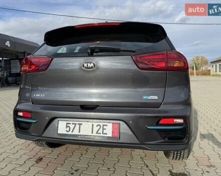 Серый Киа Niro, объемом двигателя 0 л и пробегом 149 тыс. км за 18200 $, фото 11 на Automoto.ua