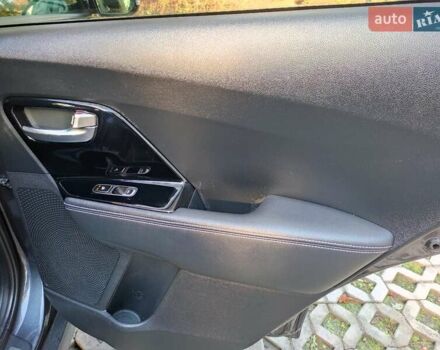 Киа Niro 2020 в Ровно на Automoto.ua Серый Киа Niro, объемом двигателя 0 л и пробегом 125 тыс. км за 19850 $, фото 80 на Automoto.ua