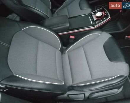 Киа Niro 2020 в Ирпене на Automoto.ua Серый Киа Niro, объемом двигателя 0 л и пробегом 99 тыс. км за 20490 $, фото 42 на Automoto.ua