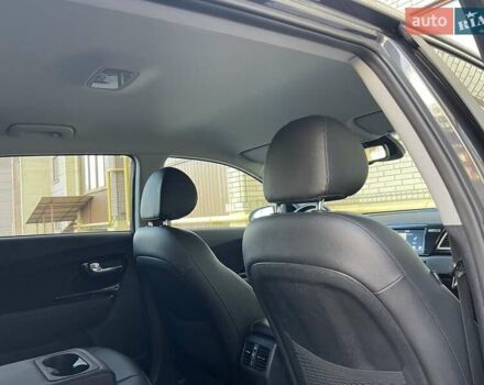 Серый Киа Niro, объемом двигателя 0 л и пробегом 125 тыс. км за 19250 $, фото 43 на Automoto.ua