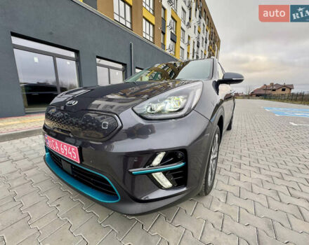 Серый Киа Niro, объемом двигателя 0 л и пробегом 109 тыс. км за 20500 $, фото 12 на Automoto.ua