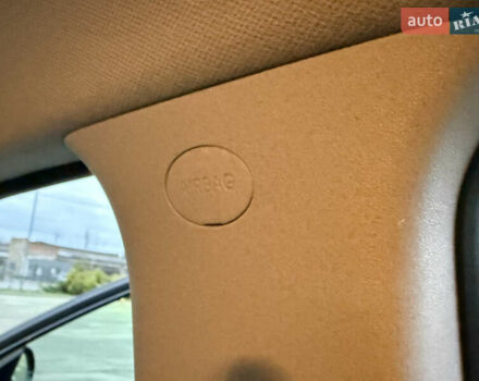 Серый Киа Niro, объемом двигателя 0 л и пробегом 165 тыс. км за 18000 $, фото 87 на Automoto.ua