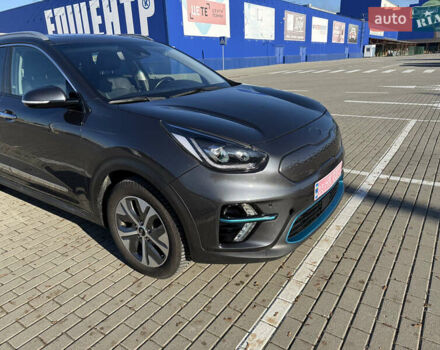 Сірий Кіа Niro, об'ємом двигуна 0 л та пробігом 87 тис. км за 18500 $, фото 21 на Automoto.ua