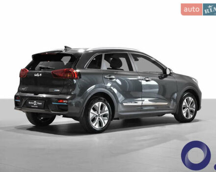 Серый Киа Niro, объемом двигателя 0 л и пробегом 146 тыс. км за 20747 $, фото 5 на Automoto.ua