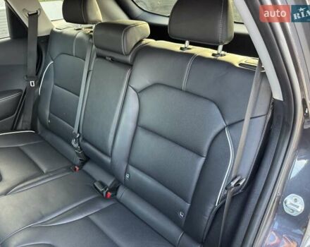 Серый Киа Niro, объемом двигателя 0 л и пробегом 142 тыс. км за 18900 $, фото 4 на Automoto.ua