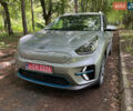 Серый Киа Niro, объемом двигателя 0 л и пробегом 123 тыс. км за 17990 $, фото 3 на Automoto.ua