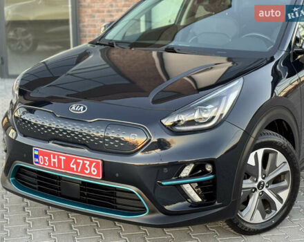 Серый Киа Niro, объемом двигателя 0 л и пробегом 142 тыс. км за 17700 $, фото 7 на Automoto.ua