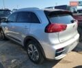 Сірий Кіа Niro, об'ємом двигуна 0 л та пробігом 76 тис. км за 13000 $, фото 3 на Automoto.ua
