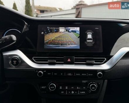 Сірий Кіа Niro, об'ємом двигуна 0 л та пробігом 71 тис. км за 21999 $, фото 51 на Automoto.ua