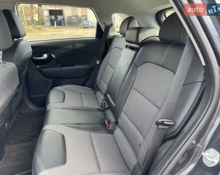 Серый Киа Niro, объемом двигателя 0 л и пробегом 149 тыс. км за 18200 $, фото 21 на Automoto.ua