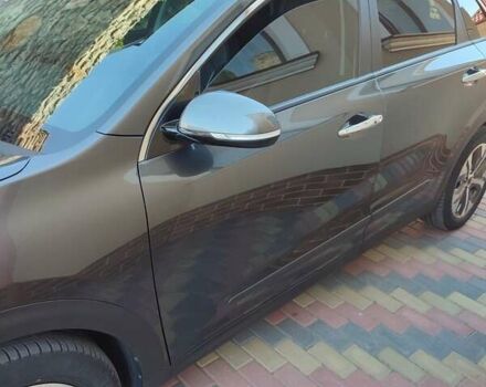Серый Киа Niro, объемом двигателя 0 л и пробегом 49 тыс. км за 23000 $, фото 16 на Automoto.ua