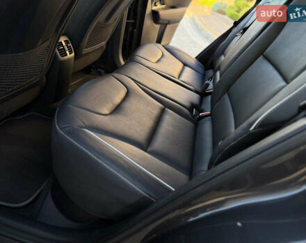 Серый Киа Niro, объемом двигателя 0 л и пробегом 145 тыс. км за 18800 $, фото 86 на Automoto.ua