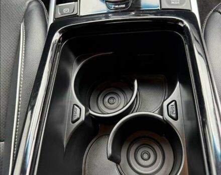 Серый Киа Niro, объемом двигателя 0 л и пробегом 147 тыс. км за 18800 $, фото 25 на Automoto.ua