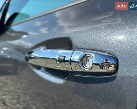 Сірий Кіа Niro, об'ємом двигуна 0 л та пробігом 76 тис. км за 22700 $, фото 13 на Automoto.ua