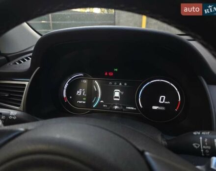 Серый Киа Niro, объемом двигателя 0 л и пробегом 144 тыс. км за 17250 $, фото 38 на Automoto.ua