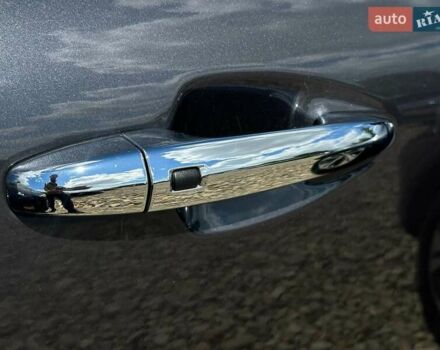 Сірий Кіа Niro, об'ємом двигуна 0 л та пробігом 97 тис. км за 22600 $, фото 2 на Automoto.ua