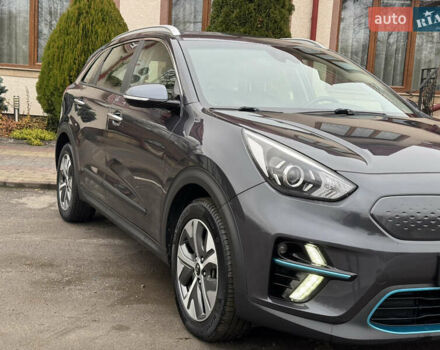 Серый Киа Niro, объемом двигателя 0 л и пробегом 158 тыс. км за 17750 $, фото 16 на Automoto.ua