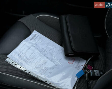 Серый Киа Niro, объемом двигателя 0 л и пробегом 164 тыс. км за 17550 $, фото 61 на Automoto.ua