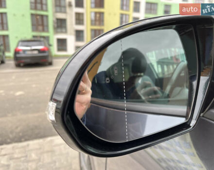Сірий Кіа Niro, об'ємом двигуна 0 л та пробігом 194 тис. км за 16800 $, фото 21 на Automoto.ua