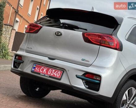Сірий Кіа Niro, об'ємом двигуна 0 л та пробігом 118 тис. км за 19300 $, фото 54 на Automoto.ua