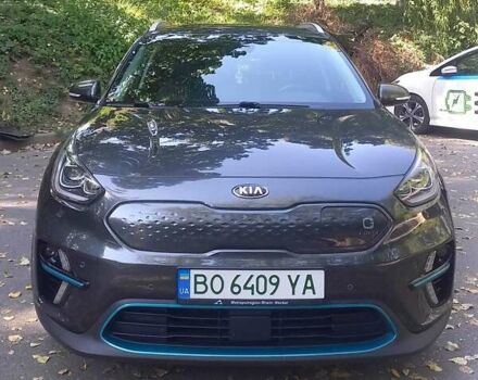Сірий Кіа Niro, об'ємом двигуна 0 л та пробігом 75 тис. км за 23200 $, фото 1 на Automoto.ua