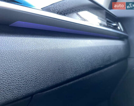 Сірий Кіа Niro, об'ємом двигуна 0 л та пробігом 116 тис. км за 21800 $, фото 5 на Automoto.ua