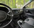 Серый Киа Niro, объемом двигателя 0 л и пробегом 123 тыс. км за 17990 $, фото 19 на Automoto.ua