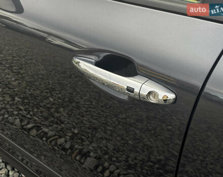 Серый Киа Niro, объемом двигателя 0 л и пробегом 112 тыс. км за 20800 $, фото 12 на Automoto.ua