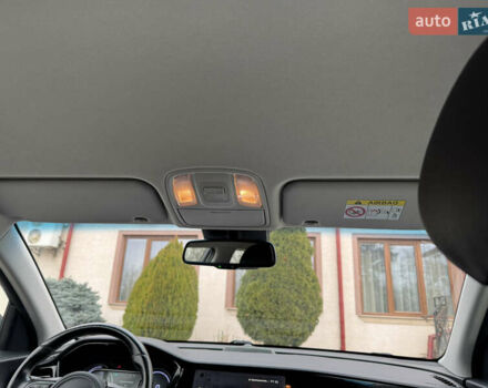 Серый Киа Niro, объемом двигателя 0 л и пробегом 158 тыс. км за 17750 $, фото 69 на Automoto.ua