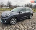 Сірий Кіа Niro, об'ємом двигуна 0 л та пробігом 150 тис. км за 17350 $, фото 1 на Automoto.ua