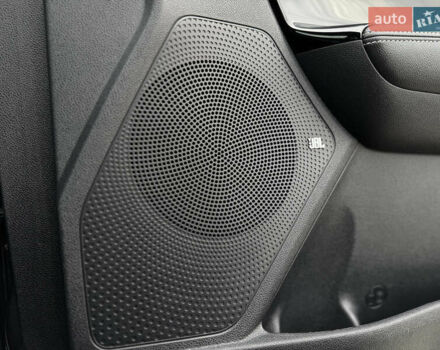 Серый Киа Niro, объемом двигателя 0 л и пробегом 139 тыс. км за 18900 $, фото 61 на Automoto.ua
