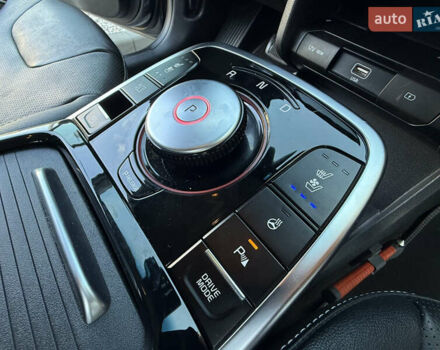 Серый Киа Niro, объемом двигателя 0 л и пробегом 85 тыс. км за 18999 $, фото 37 на Automoto.ua