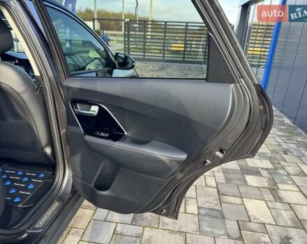 Серый Киа Niro, объемом двигателя 0 л и пробегом 142 тыс. км за 18900 $, фото 30 на Automoto.ua