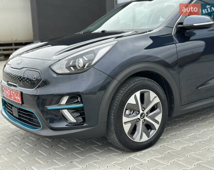 Серый Киа Niro, объемом двигателя 0 л и пробегом 128 тыс. км за 19400 $, фото 23 на Automoto.ua