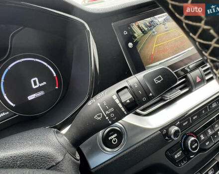 Серый Киа Niro, объемом двигателя 0 л и пробегом 118 тыс. км за 19350 $, фото 83 на Automoto.ua