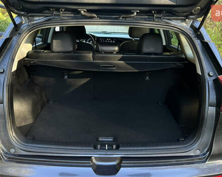 Сірий Кіа Niro, об'ємом двигуна 0 л та пробігом 114 тис. км за 19400 $, фото 13 на Automoto.ua