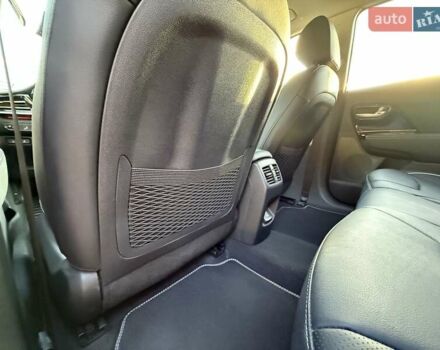 Серый Киа Niro, объемом двигателя 0 л и пробегом 57 тыс. км за 23299 $, фото 45 на Automoto.ua
