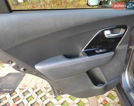 Киа Niro 2020 в Ровно на Automoto.ua Серый Киа Niro, объемом двигателя 0 л и пробегом 125 тыс. км за 19850 $, фото 74 на Automoto.ua