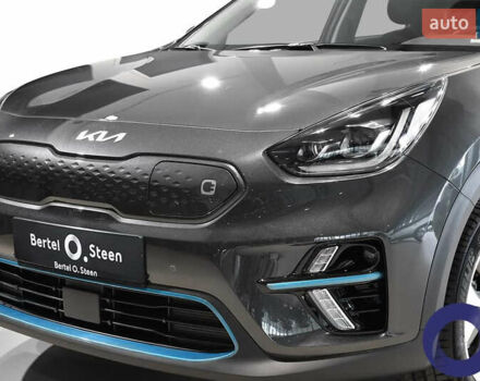 Серый Киа Niro, объемом двигателя 0 л и пробегом 146 тыс. км за 20747 $, фото 1 на Automoto.ua