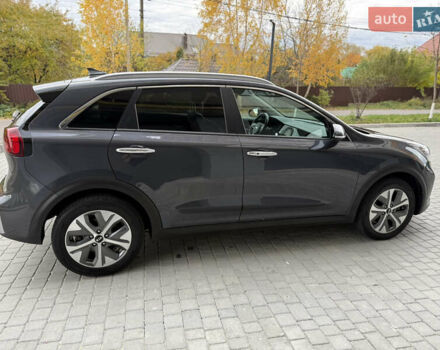 Кіа Niro 2020 у Вінниці на Automoto.ua Сірий Кіа Niro, об'ємом двигуна 0 л та пробігом 157 тис. км за 19500 $, фото 14 на Automoto.ua