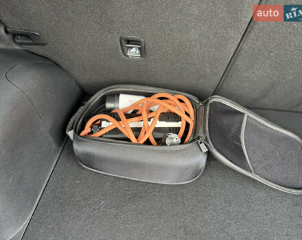 Киа Niro 2020 в Калуше на Automoto.ua Серый Киа Niro, объемом двигателя 1.58 л и пробегом 102 тыс. км за 19600 $, фото 42 на Automoto.ua