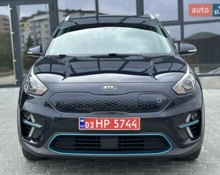 Серый Киа Niro, объемом двигателя 0 л и пробегом 128 тыс. км за 19400 $, фото 1 на Automoto.ua
