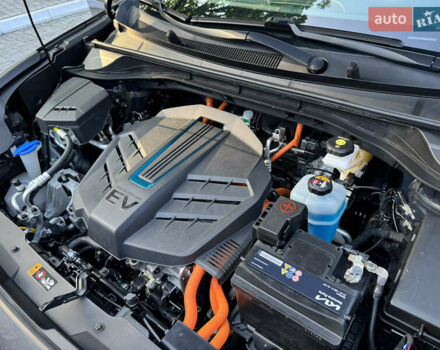 Сірий Кіа Niro, об'ємом двигуна 0 л та пробігом 144 тис. км за 18200 $, фото 67 на Automoto.ua