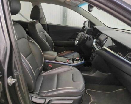 Серый Киа Niro, объемом двигателя 0 л и пробегом 79 тыс. км за 16200 $, фото 19 на Automoto.ua