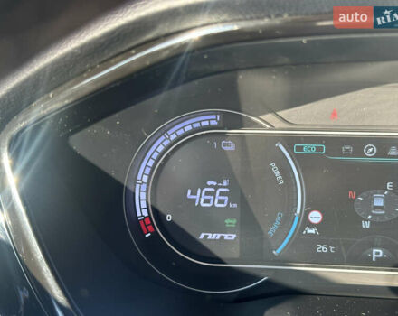 Серый Киа Niro, объемом двигателя 0 л и пробегом 143 тыс. км за 17900 $, фото 76 на Automoto.ua