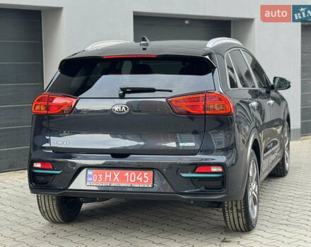 Серый Киа Niro, объемом двигателя 0 л и пробегом 156 тыс. км за 18500 $, фото 22 на Automoto.ua