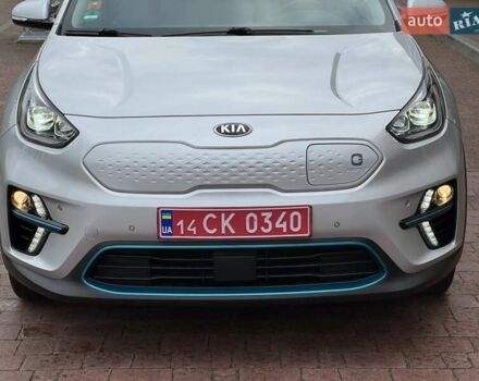 Сірий Кіа Niro, об'ємом двигуна 0 л та пробігом 118 тис. км за 19300 $, фото 33 на Automoto.ua