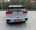 Серый Киа Niro, объемом двигателя 0 л и пробегом 72 тыс. км за 19750 $, фото 9 на Automoto.ua